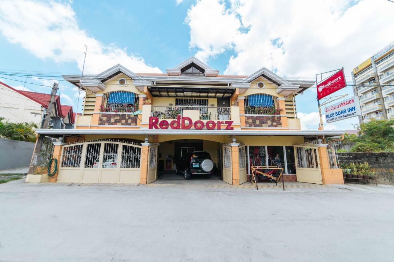 Reddoorz At La Casa Guesthouse Former Reddoorz At Tamarind Street Angeles City Exterior foto